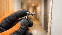 Schalldämmung in der Wohnung: 6 schnelle Maßnahmen gegen Nachbarschaftslärm